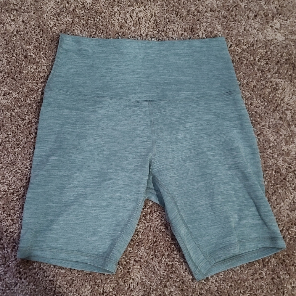 Lululemon Tidewater Teal Align short 8"